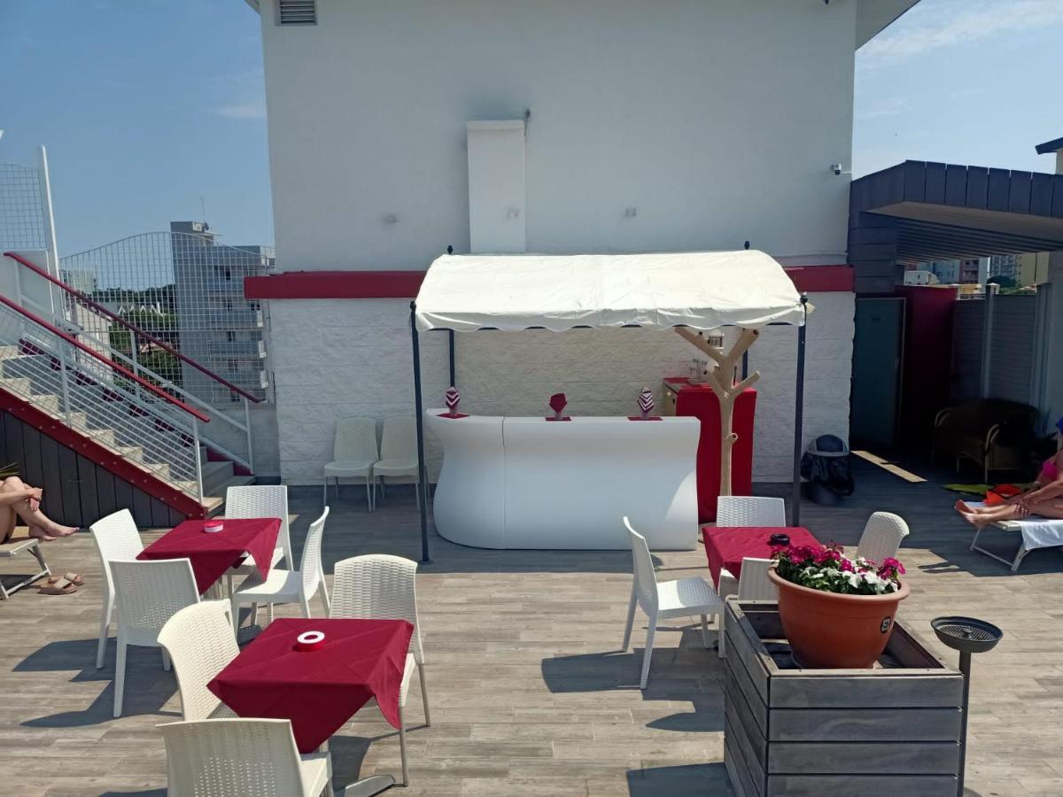 ליגננו סביאדורו Hotel Vienna מראה חיצוני תמונה